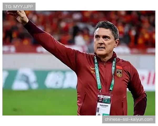 官方:美因茨主帅因战绩不佳下课,U23教练暂代主帅一职